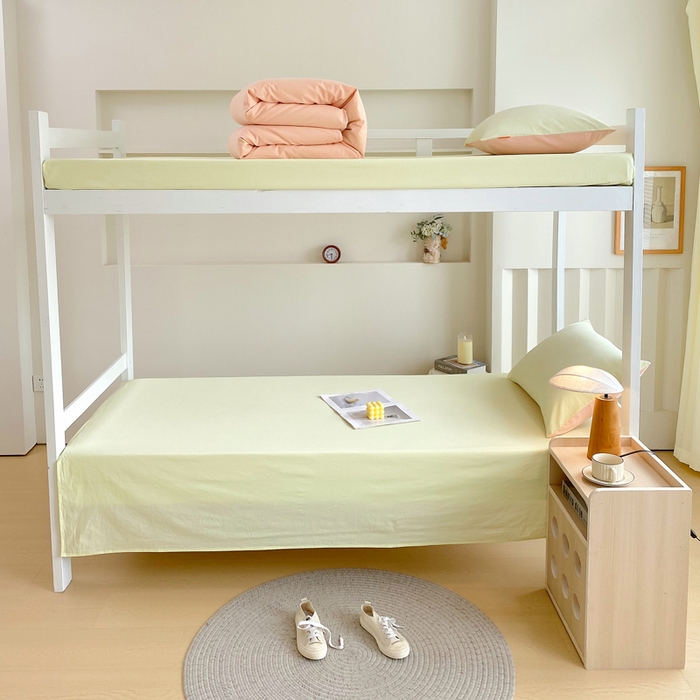 91家纺网 家纺一手货源 找家纺 春皖家纺 2025新款学生季A类双拼水洗棉小清新单品系列床单单件-单床单 素雅淡黄