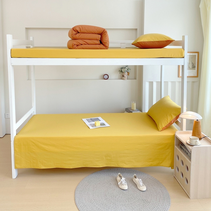 91家纺网 家纺一手货源 找家纺 春皖家纺 2025新款学生季A类双拼水洗棉小清新单品系列床单单件-单床单 素雅深黄