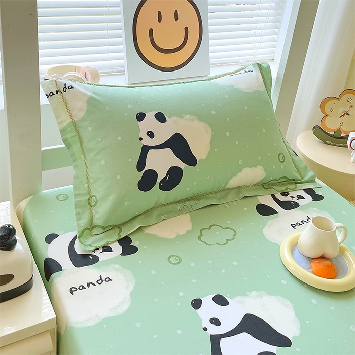 91家纺网 家纺一手货源 找家纺 春皖家纺 2025新款学生季全棉纯棉13070印花单床单 床单单件 熊猫福泽