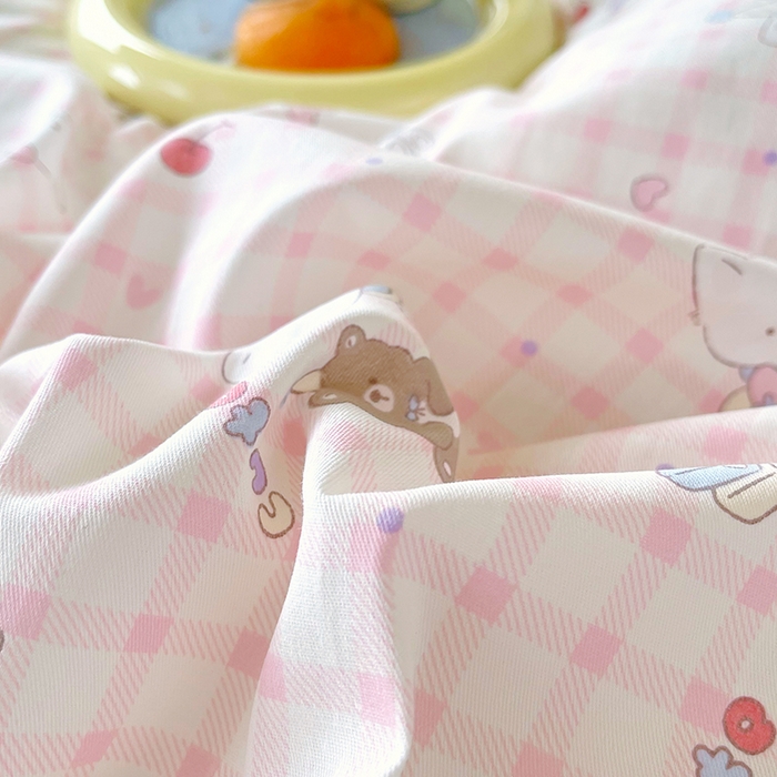 91家纺网 家纺一手货源 找家纺 春皖家纺 2025新款学生季全棉纯棉13070印花单床单 床单单件 雪韵精灵