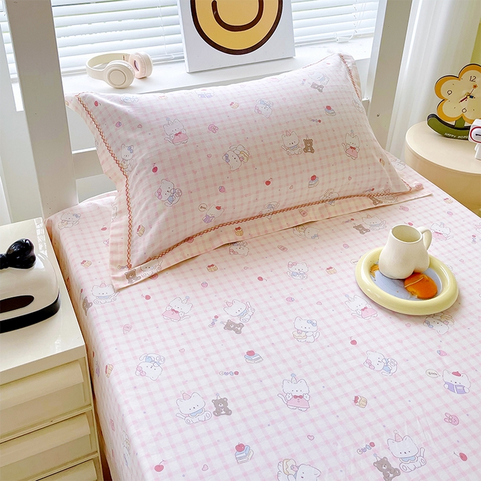 91家纺网 家纺一手货源 找家纺 春皖家纺 2025新款学生季全棉纯棉13070印花单床单 床单单件 雪韵精灵