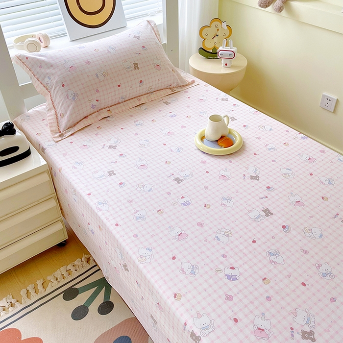 91家纺网 家纺一手货源 找家纺 春皖家纺 2025新款学生季全棉纯棉13070印花单床单 床单单件 雪韵精灵