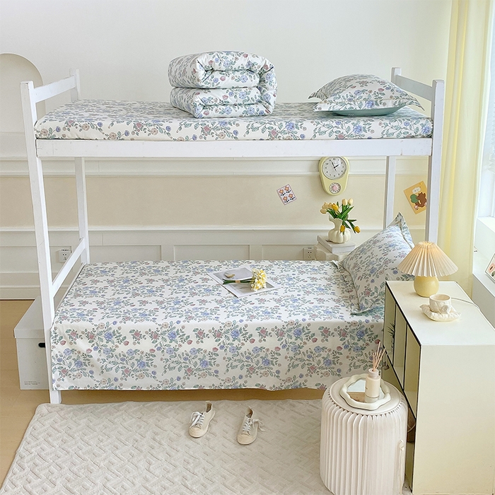 91家纺网 家纺一手货源 找家纺 春皖家纺 2025新款学生季全棉纯棉13070印花单床单 床单单件 紫韵垂梦