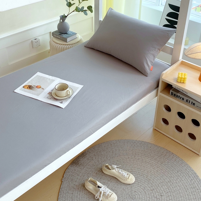 91家纺网 家纺一手货源 找家纺 春皖家纺 2025新款双拼A类水洗棉系列-单床笠 素雅浅灰