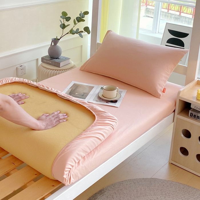 91家纺网 家纺一手货源 找家纺 春皖家纺 2025新款双拼A类水洗棉系列-单床笠 素雅浅玉