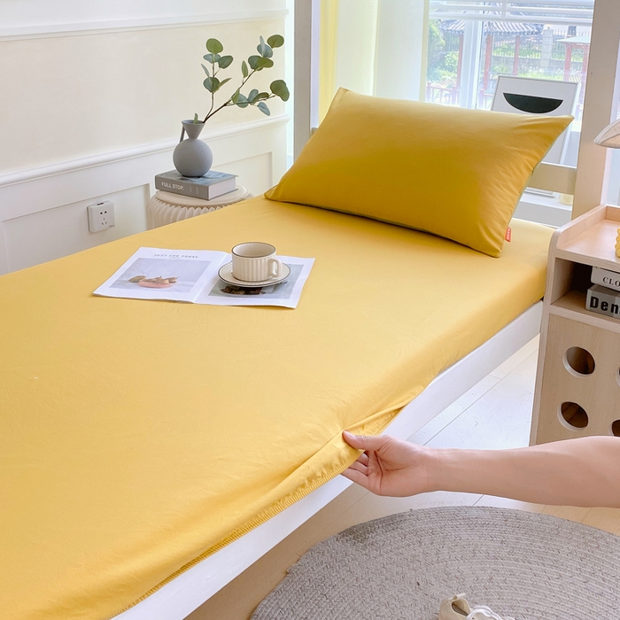 91家纺网 家纺一手货源 找家纺 春皖家纺 2025新款双拼A类水洗棉系列-单床笠 素雅深黄