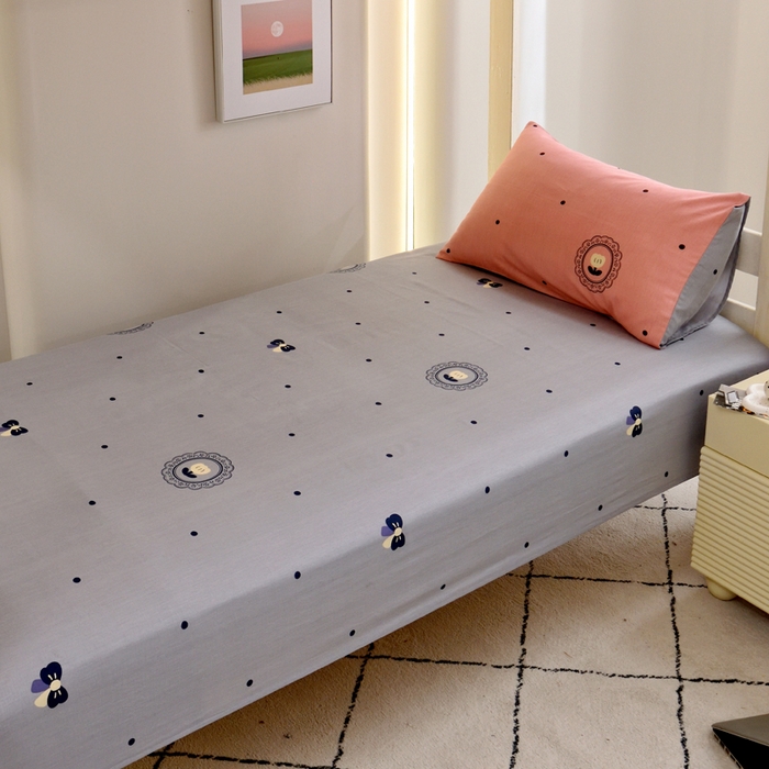 91家纺网 家纺一手货源 找家纺 水妙家纺 2025新款A类全棉学生宿舍二合一子母被海绵床垫六件套床单五件套纯棉三件套可定制 星星点点