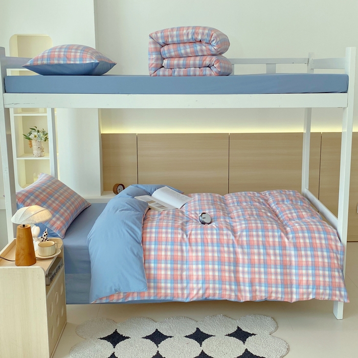 91家纺网 家纺一手货源 找家纺 春皖家纺 2025新款AB棉全棉亲肤水洗棉学生三件套四件套 翠竹-桔格