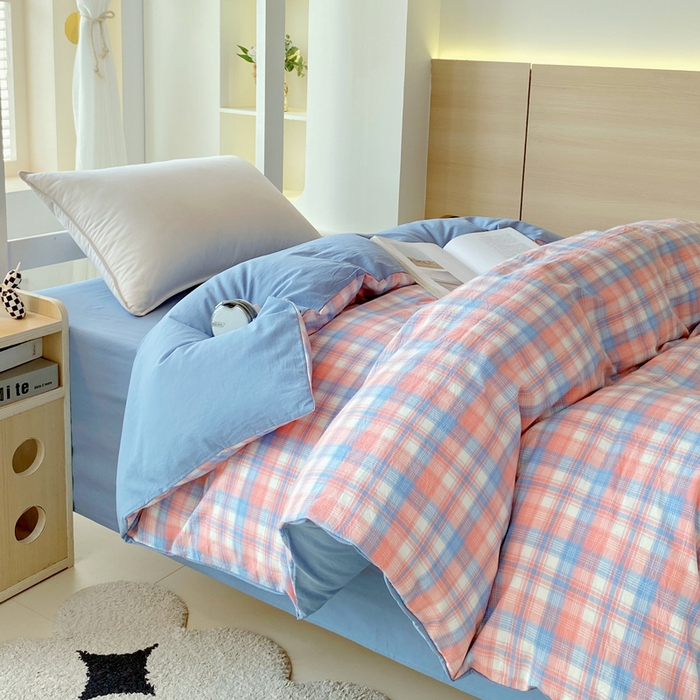 91家纺网 家纺一手货源 找家纺 春皖家纺 2025新款AB棉全棉亲肤水洗棉学生三件套四件套 翠竹-桔格