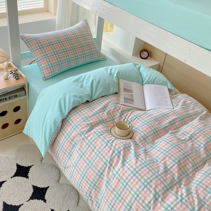 91家纺网 家纺一手货源 找家纺 春皖家纺 2025新款AB棉全棉亲肤水洗棉学生三件套四件套 翠竹-绿格