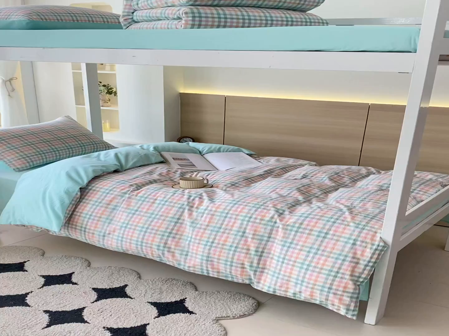 91家纺网 家纺一手货源 找家纺 春皖家纺 2025新款AB棉全棉亲肤水洗棉学生三件套四件套 翠竹-绿格