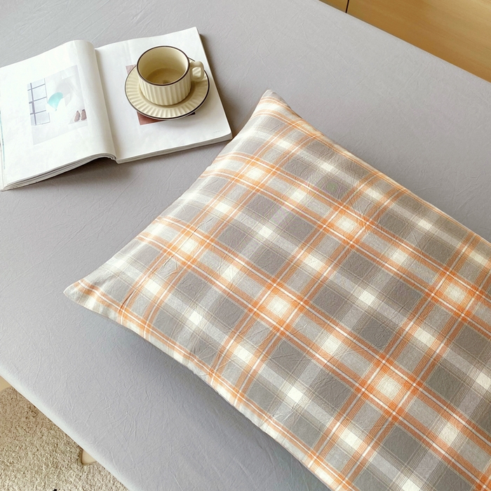 91家纺网 家纺一手货源 找家纺 春皖家纺 2026新款AB棉全棉亲肤水洗棉学生三件套四件套 栗木-咖格