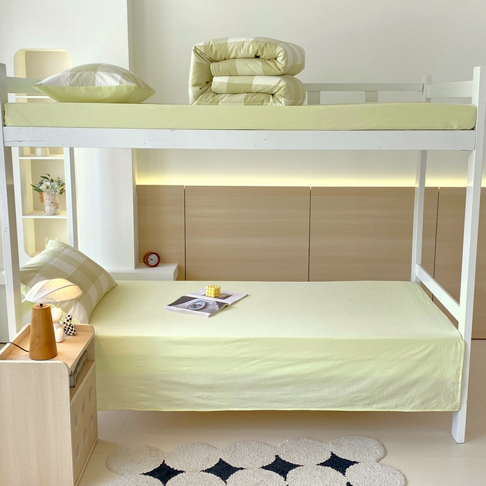 91家纺网 家纺一手货源 找家纺 春皖家纺 2025新款AB棉全棉亲肤水洗棉学生三件套四件套 素雅-芳绿