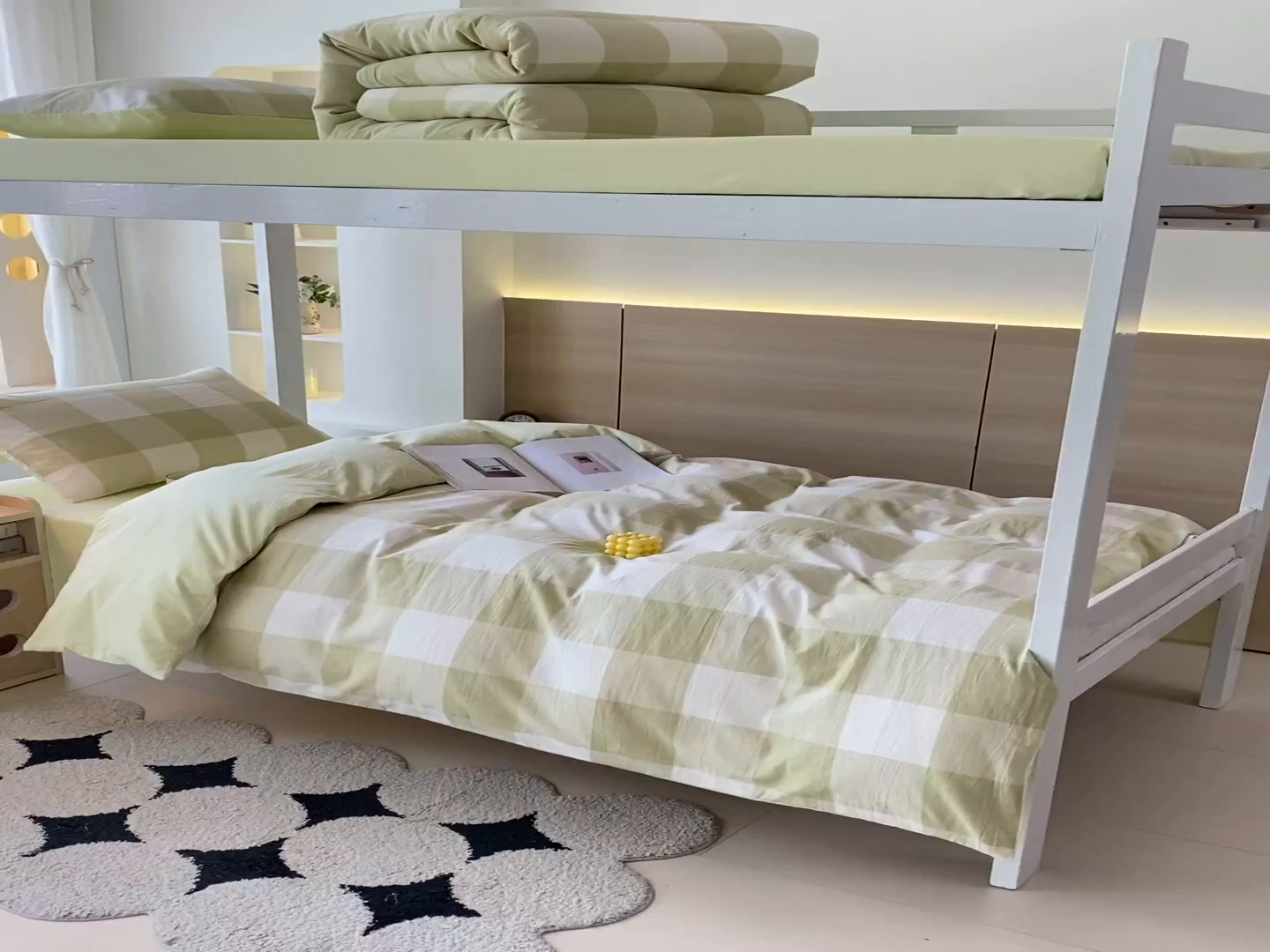 91家纺网 家纺一手货源 找家纺 春皖家纺 2025新款AB棉全棉亲肤水洗棉学生三件套四件套 素雅-芳绿