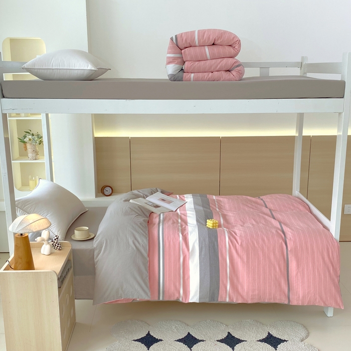 91家纺网 家纺一手货源 找家纺 春皖家纺 2025新款AB棉全棉亲肤水洗棉学生三件套四件套 素雅-蔻粉