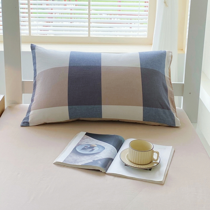 91家纺网 家纺一手货源 找家纺 春皖家纺 2025新款AB棉全棉亲肤水洗棉学生三件套四件套 素雅-蓝大格