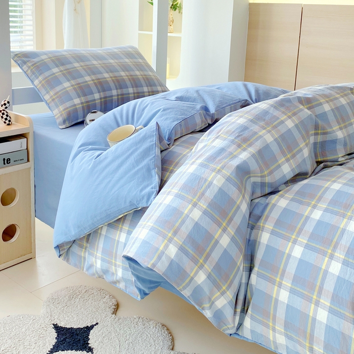 91家纺网 家纺一手货源 找家纺 春皖家纺 2025新款AB棉全棉亲肤水洗棉学生三件套四件套 素雅-蓝格