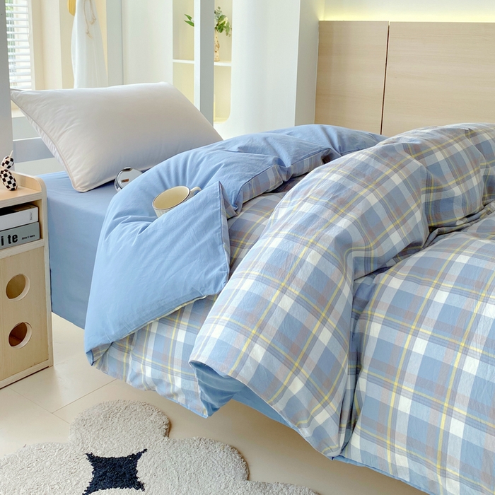 91家纺网 家纺一手货源 找家纺 春皖家纺 2025新款AB棉全棉亲肤水洗棉学生三件套四件套 素雅-蓝格