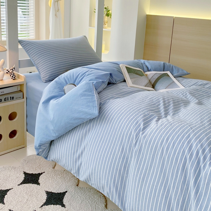 91家纺网 家纺一手货源 找家纺 春皖家纺 2025新款AB棉全棉亲肤水洗棉学生三件套四件套 素雅-蓝条