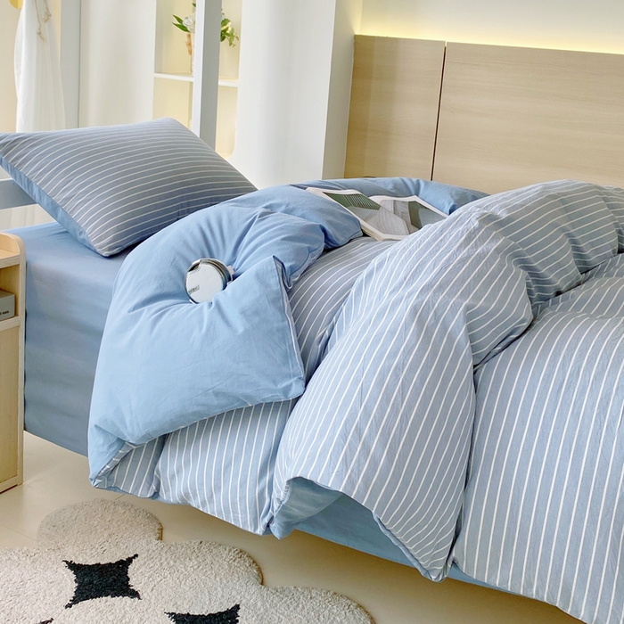 91家纺网 家纺一手货源 找家纺 春皖家纺 2025新款AB棉全棉亲肤水洗棉学生三件套四件套 素雅-蓝条