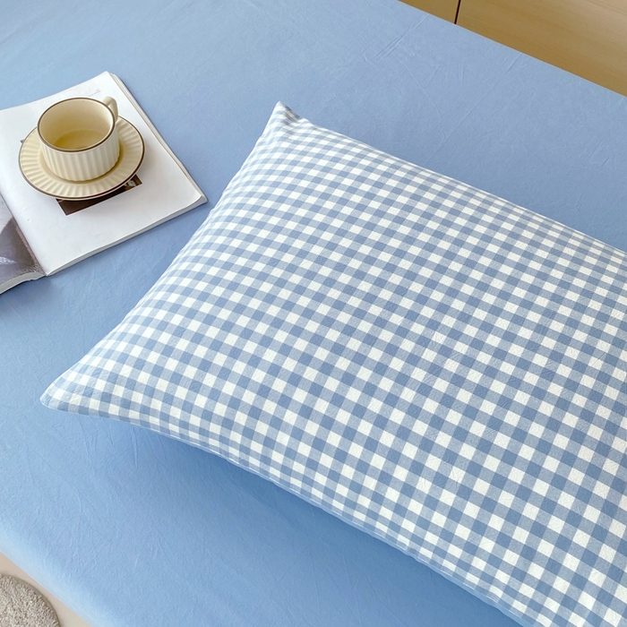 91家纺网 家纺一手货源 找家纺 春皖家纺 2025新款AB棉全棉亲肤水洗棉学生三件套四件套 素雅-蓝小格