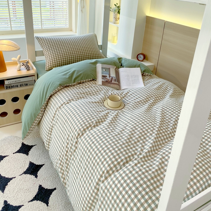 91家纺网 家纺一手货源 找家纺 春皖家纺 2025新款AB棉全棉亲肤水洗棉学生三件套四件套 素雅-绿格