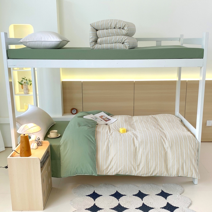 91家纺网 家纺一手货源 找家纺 春皖家纺 2025新款AB棉全棉亲肤水洗棉学生三件套四件套 素雅-绿条