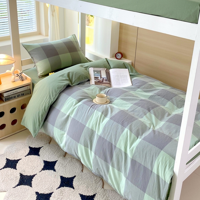 91家纺网 家纺一手货源 找家纺 春皖家纺 2025新款AB棉全棉亲肤水洗棉学生三件套四件套 素雅-清格