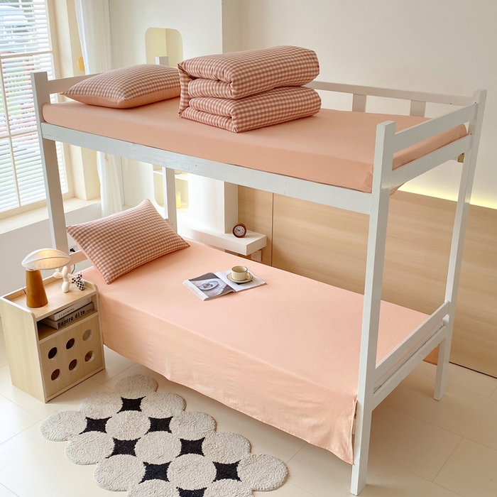 91家纺网 家纺一手货源 找家纺 春皖家纺 2025新款AB棉全棉亲肤水洗棉学生三件套四件套 素雅-玉格