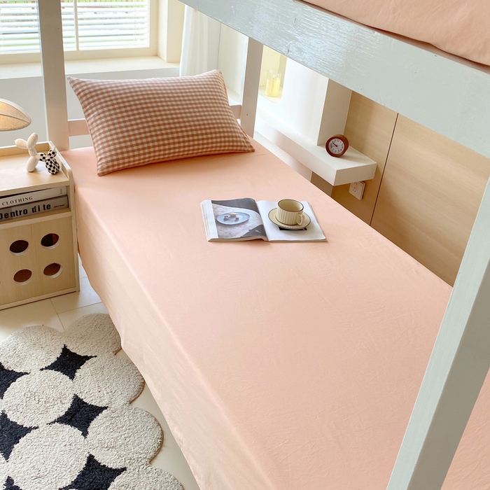 91家纺网 家纺一手货源 找家纺 春皖家纺 2025新款AB棉全棉亲肤水洗棉学生三件套四件套 素雅-玉格