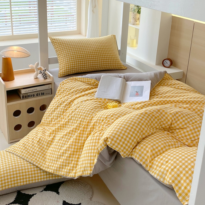 91家纺网 家纺一手货源 找家纺 春皖家纺 2025新款AB棉全棉亲肤水洗棉学生三件套四件套 朱羽-黄格