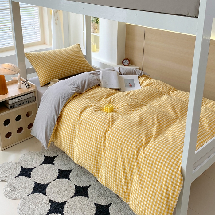 91家纺网 家纺一手货源 找家纺 春皖家纺 2025新款AB棉全棉亲肤水洗棉学生三件套四件套 朱羽-黄格