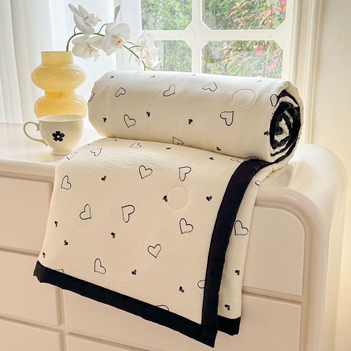 91家纺网 家纺一手货源 找家纺 玖琳家纺 2025新款轻奢赫本夏被夏凉被 赫本-星星