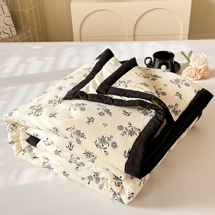 91家纺网 家纺一手货源 找家纺 玖琳家纺 2025新款轻奢赫本夏被夏凉被 赫本-花园