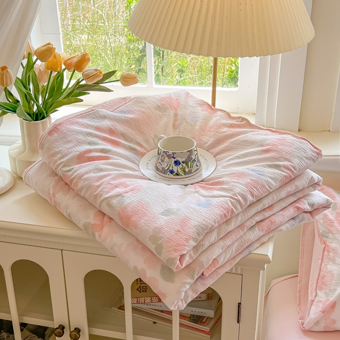 91家纺网 家纺一手货源 找家纺 （总）玉海棠家纺 2025新款云感双层纱暗合夏被夏凉被空调被四件套