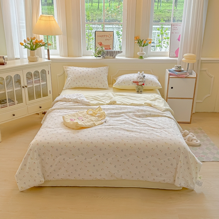 91家纺网 家纺一手货源 找家纺 玉海棠家纺 2025新款云感双层纱暗合夏被夏凉被空调被四件套 缤纷樱桃