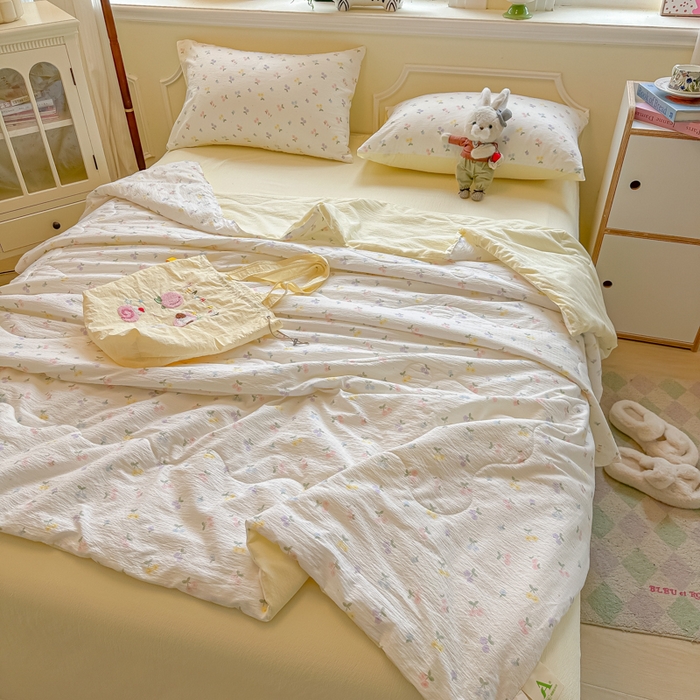 91家纺网 家纺一手货源 找家纺 玉海棠家纺 2025新款云感双层纱暗合夏被夏凉被空调被四件套 缤纷樱桃