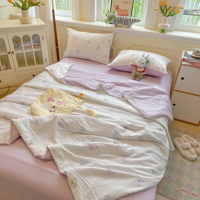 91家纺网 家纺一手货源 找家纺 玉海棠家纺 2025新款云感双层纱暗合夏被夏凉被空调被四件套 蝴蝶梦