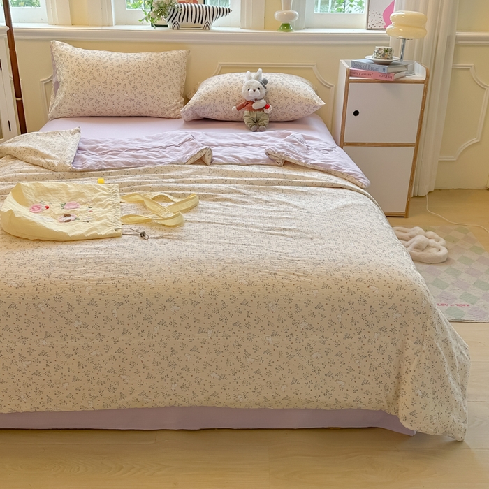 91家纺网 家纺一手货源 找家纺 玉海棠家纺 2025新款云感双层纱暗合夏被夏凉被空调被四件套 花园兔