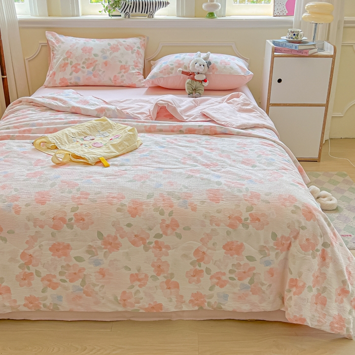 91家纺网 家纺一手货源 找家纺 玉海棠家纺 2025新款云感双层纱暗合夏被夏凉被空调被四件套 十里桃花