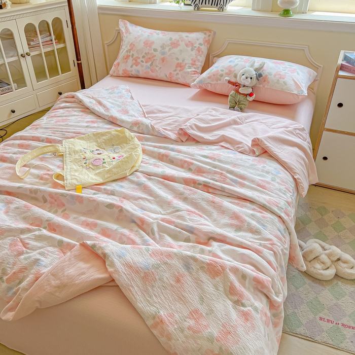 91家纺网 家纺一手货源 找家纺 玉海棠家纺 2025新款云感双层纱暗合夏被夏凉被空调被四件套 十里桃花