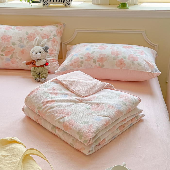 91家纺网 家纺一手货源 找家纺 玉海棠家纺 2025新款云感双层纱暗合夏被夏凉被空调被四件套 十里桃花