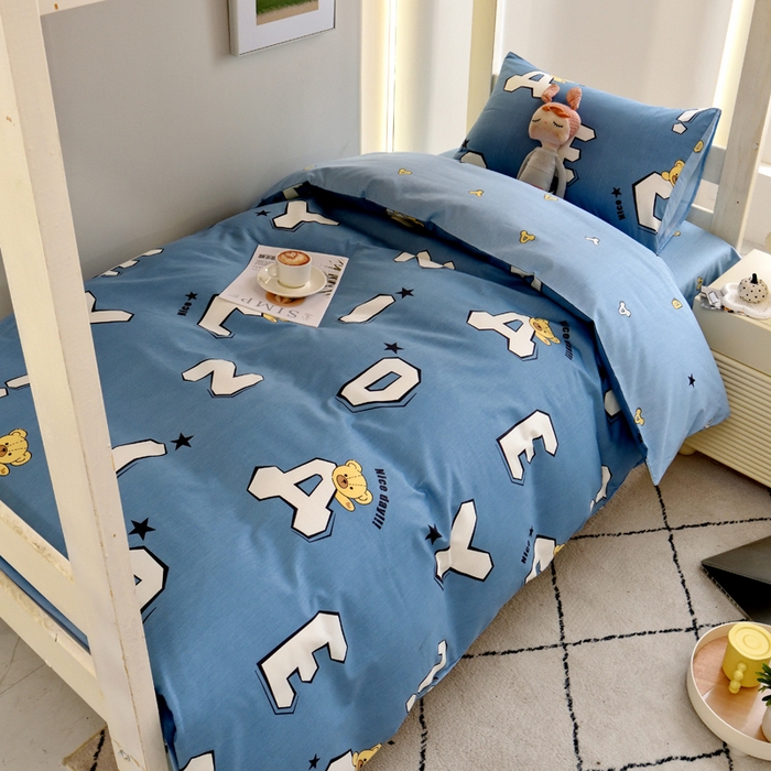 91家纺网 家纺一手货源 找家纺 水妙家纺 2025年新款A类全棉纯棉学生宿舍上下铺床笠六件套五件套 布格熊-蓝