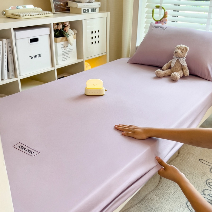 91家纺网 家纺一手货源 找家纺 （总）席世家 2025新款40支全棉纯棉绣花学生床笠-miumiu