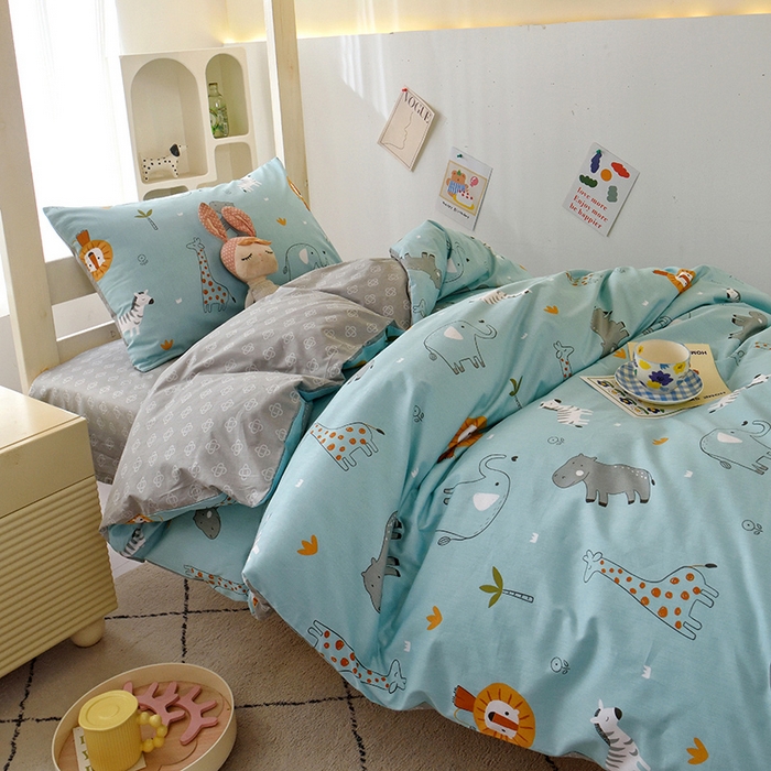 91家纺网 家纺一手货源 找家纺 水妙家纺 2025年新款A类全棉纯棉学生宿舍上下铺床笠六件套五件套 森林之歌-蓝