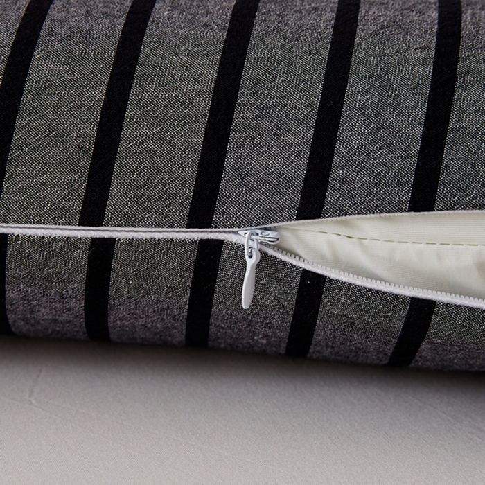 91家纺网 家纺一手货源 找家纺 翎盈家纺 2025款纯棉全棉水洗棉深睡枕专用枕套面包记忆枕枕头套枕套单品 条纹黑