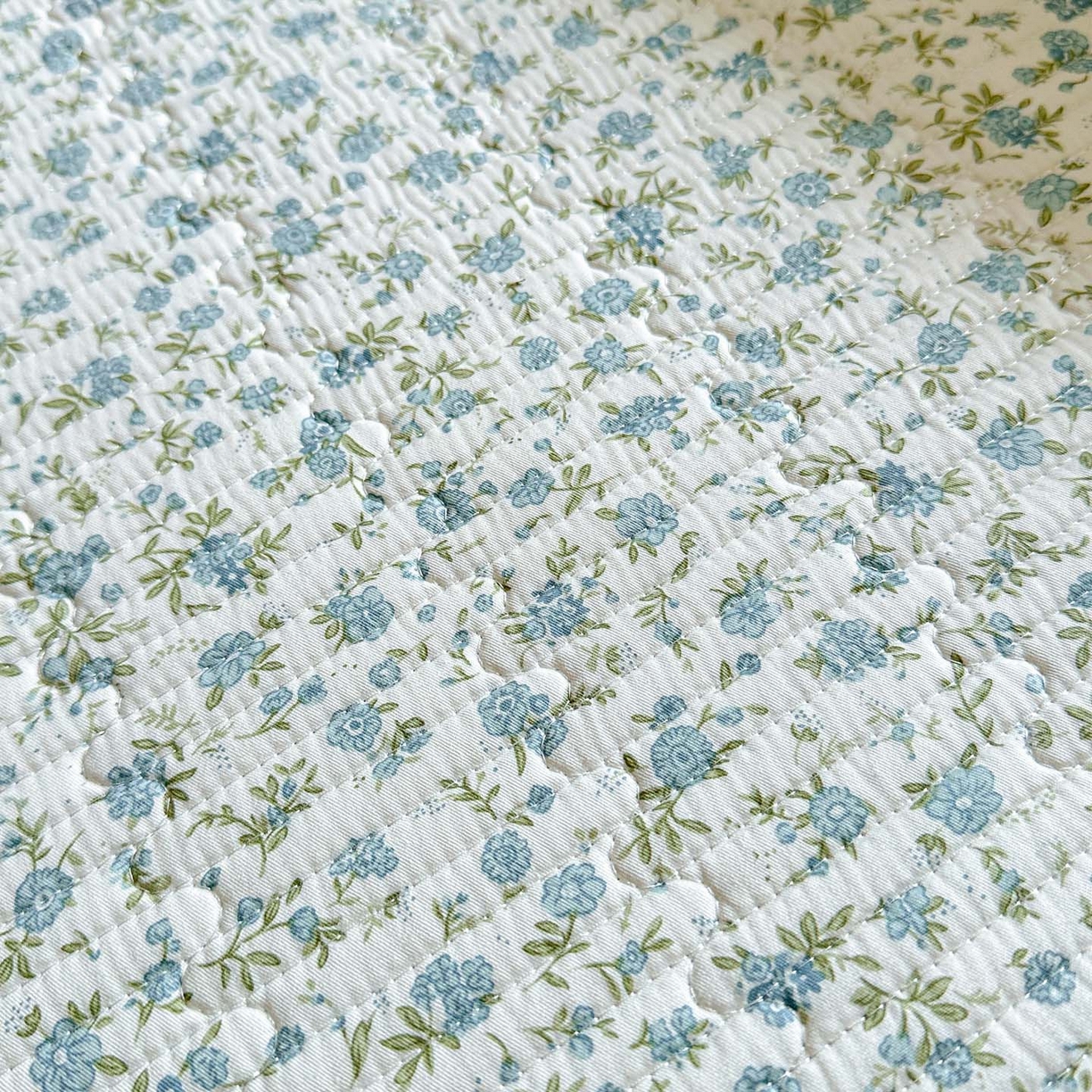 91家纺网 家纺一手货源 找家纺 恒尚居2025新款春秋纯棉床盖全棉印花床单床垫床褥垫-跑量（四季款） 纯棉四季款-蓝韵