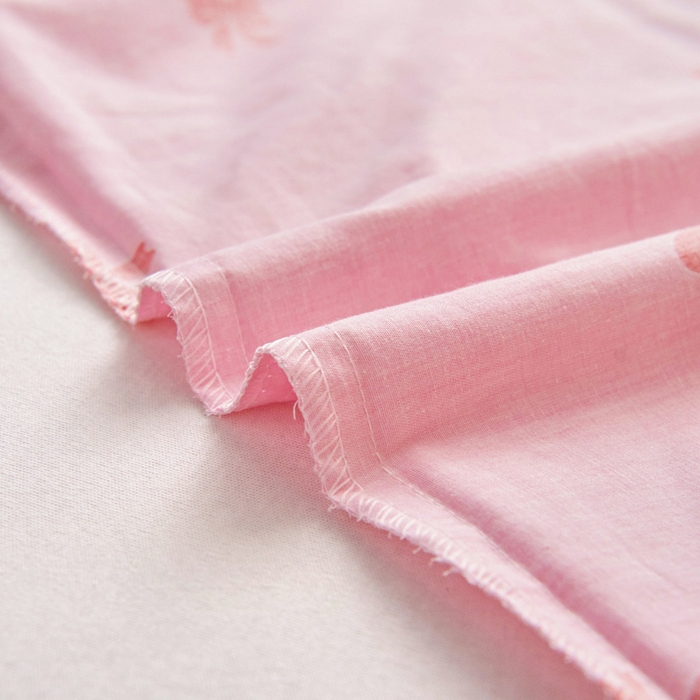 91家纺网 家纺一手货源 找家纺 乐秀 2025新款40S全棉13372幼儿园三件套六件套 草莓小兔