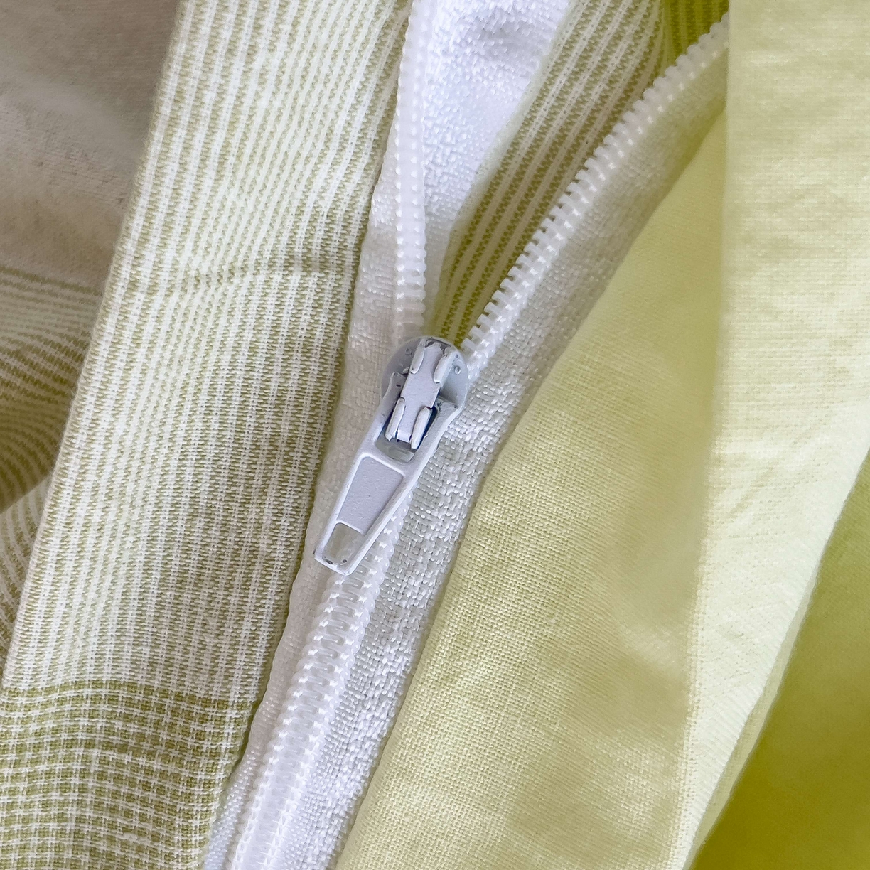 91家纺网 家纺一手货源 找家纺 宝士康家纺 2025春夏新款简约水洗棉学生三件套宿舍三件套上下铺三件套套件学生六件套套件（床单款） 清雅中格