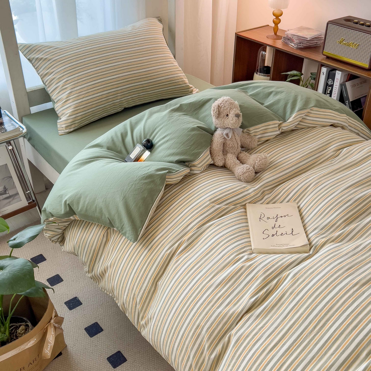 91家纺网 家纺一手货源 找家纺 宝士康家纺 2025春夏新款简约水洗棉学生三件套宿舍三件套上下铺三件套套件学生六件套套件（床单款） 小绿条